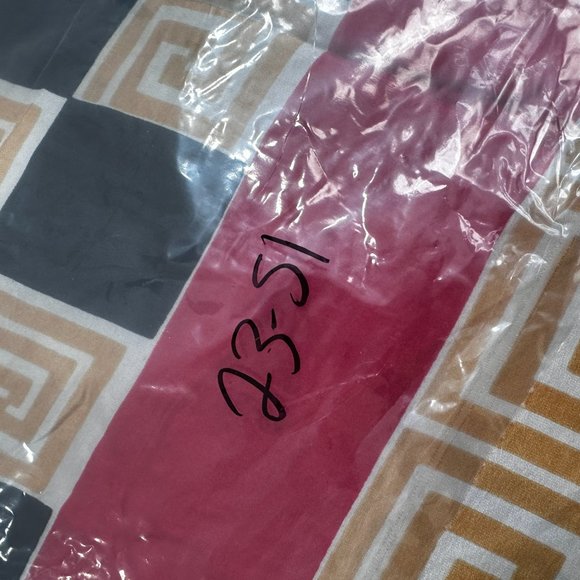 Vintage Glentex All Silk Geometric Abstract design Lovely Colors - Picture 7 of 7